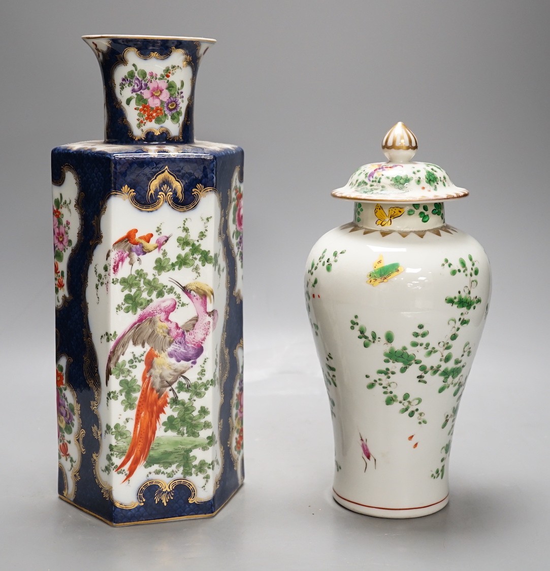 A Japanese polychrome enamelled porcelain vase and cover and a Samson scale blue hexagonal vase, in Worcester style, tallest 30cm